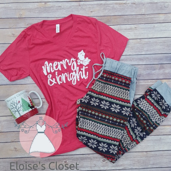 Tops - Merry & Bright Cristmas Graphic Tee